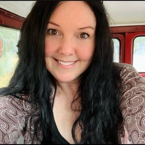 Meet your Posher, Angelique